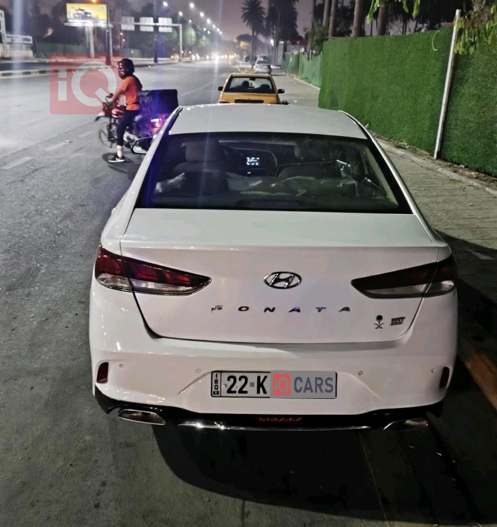 هیوندای سۆناتا